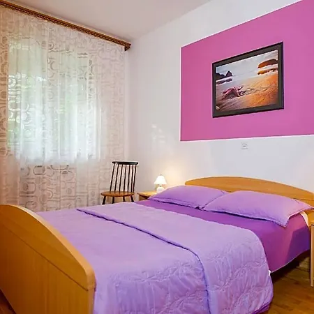 653 Hotel 4*